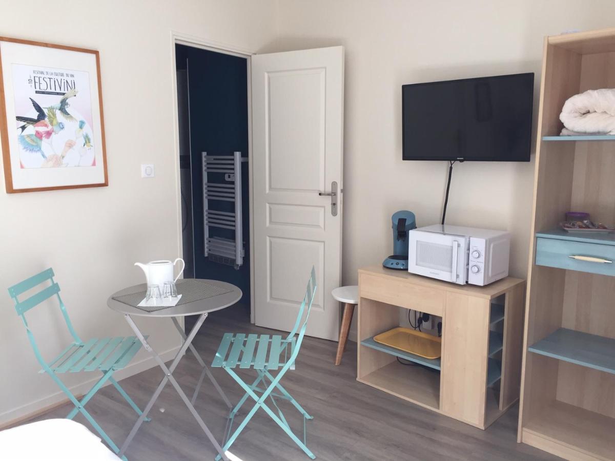 Chambre Dans Dependance Maison De Ville + Abri Velos 索米尔 外观 照片